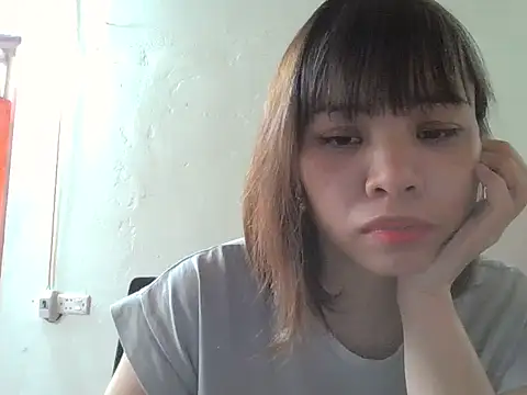 Angela-Eira online show from November 29, 2025, 9:01 am