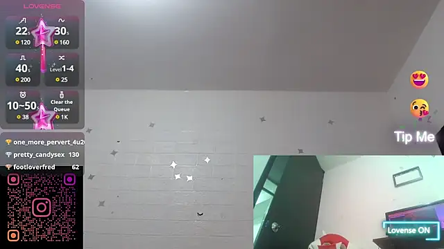 Snapshot of sweetlittlelisa chatting on December 5, 2024, 9:06 pm sweetlittlelisa online show from December 5, 2024, 9:06 pm