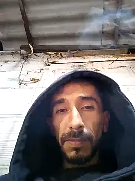 weedmanhot28 online show from October 15, 2025, 2:01 am