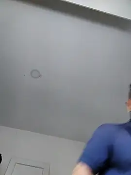 weedmanhot28 online show from April 18, 2026, 7:34 am