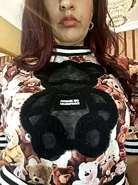 MonicaMoret online show from January 15, 2025, 12:04 pm