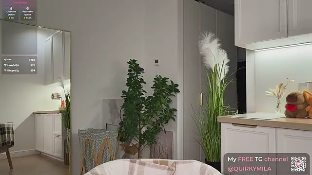 Snapshot of _milka_ chatting on October 15, 2025, 7:25 pm milka online show from October 15, 2025, 7:25 pm