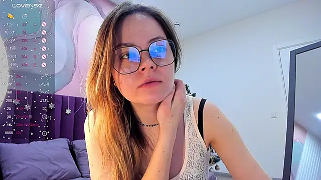Snapshot of Kelly_Cuutie chatting on January 14, 2025, 5:08 am Kelly Cuutie online show from January 14, 2025, 5:08 am