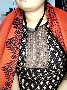 Snapshot of Tishani chatting on January 6, 2026, 3:05 pm Tishani online show from January 6, 2026, 3:05 pm