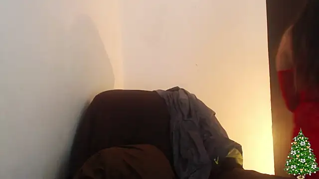 Snapshot of moritalatina chatting on December 22, 2024, 4:17 pm moritalatina online show from December 22, 2024, 4:17 pm