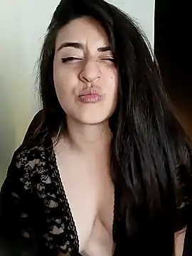 Snapshot of moritalatina chatting on January 27, 2025, 12:54 am moritalatina online show from January 27, 2025, 12:54 am