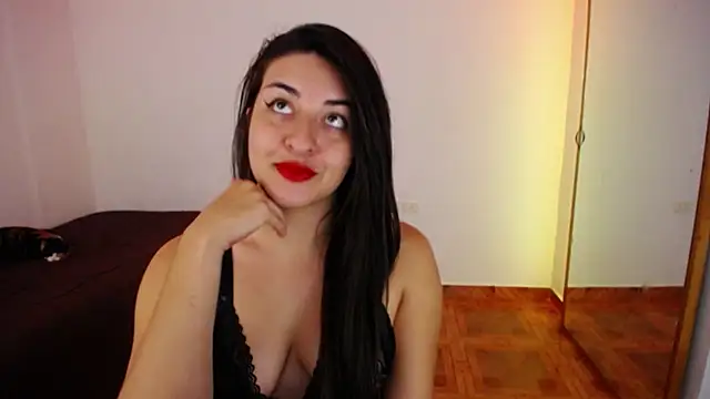 Snapshot of moritalatina chatting on October 12, 2025, 4:50 pm moritalatina online show from October 12, 2025, 4:50 pm