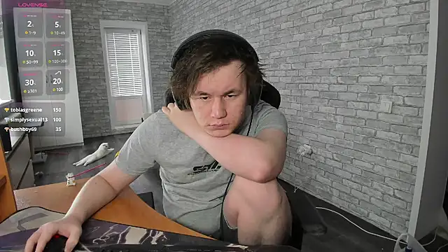 iliaskrislove online show from February 17, 2025, 8:30 am