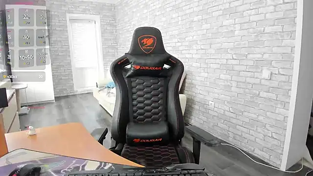 iliaskrislove online show from February 26, 2025, 7:53 am