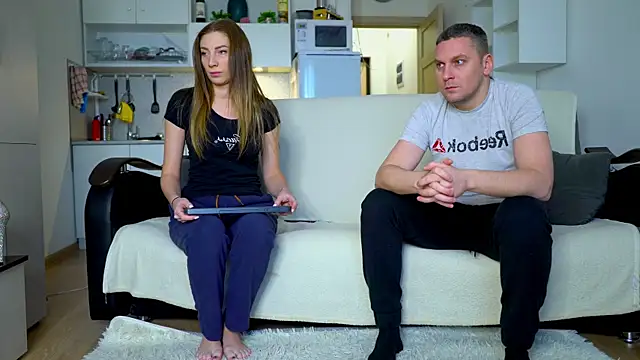 littlesweettifany online show from January 15, 2026, 11:26 am