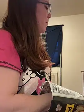 FreakNastyLacie online show from February 5, 2025, 10:44 pm