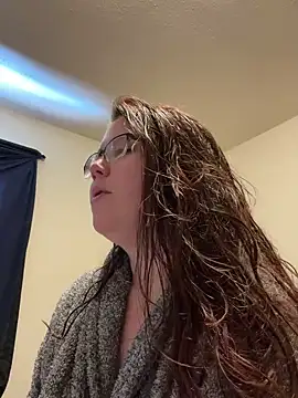 FreakNastyLacie online show from February 19, 2025, 4:22 pm