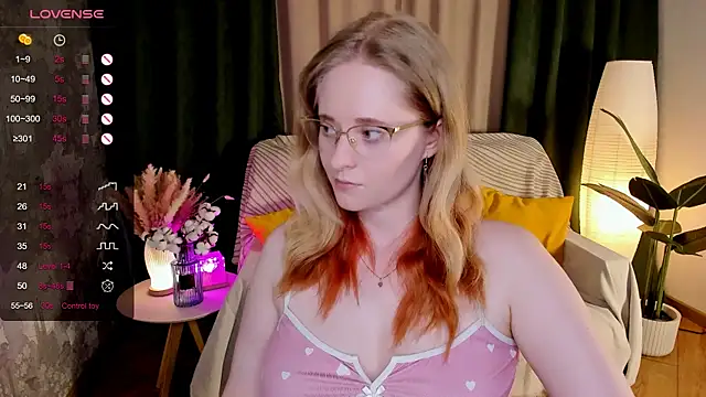 Aemilia  online show from April 20, 2026, 8:17 am