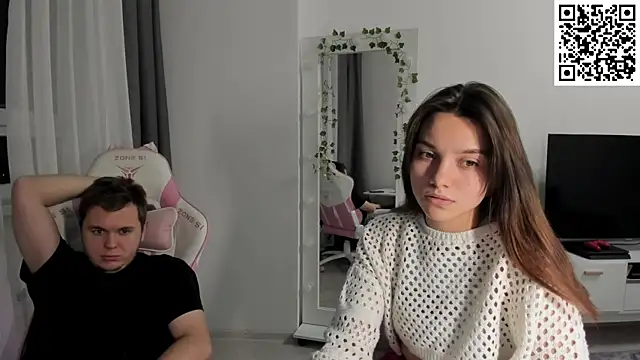 MashkaRay online show from December 14, 2025, 4:01 pm