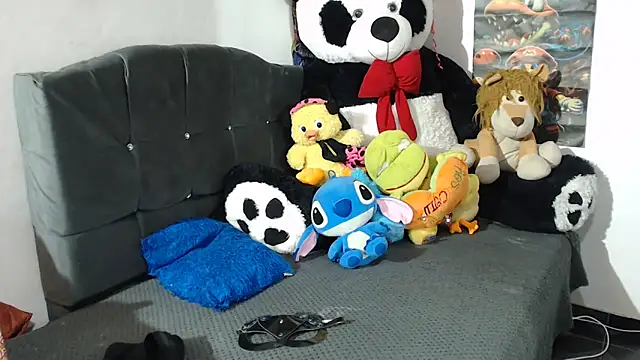 Snapshot of SWEETT_CORY chatting on December 8, 2024, 4:25 am SWEETT CORY online show from December 8, 2024, 4:25 am