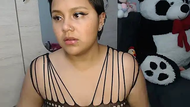 SWEETT CORY online show from January 18, 2026, 1:53 am