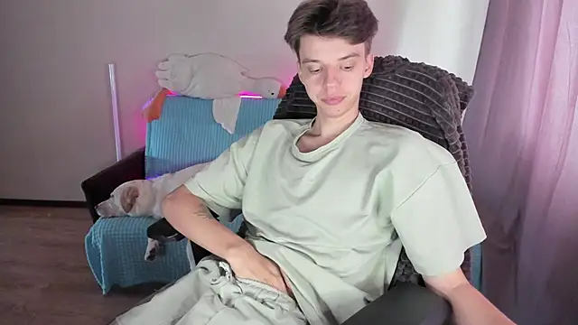 Snapshot of Liam_sexy1 chatting on September 26, 2025, 8:40 am Liam sexy1 online show from September 26, 2025, 8:40 am