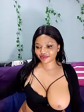 Snapshot of Sugartonguexx chatting on February 9, 2025, 8:24 pm Sugartonguexx online show from February 9, 2025, 8:24 pm