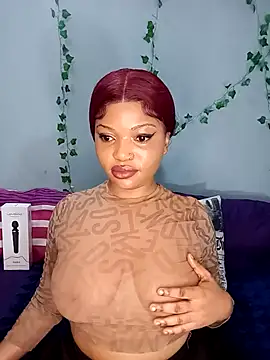 Snapshot of Sugartonguexx chatting on February 15, 2025, 6:55 pm Sugartonguexx online show from February 15, 2025, 6:55 pm