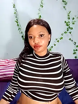 Snapshot of Sugartonguexx chatting on March 13, 2025, 1:10 am Sugartonguexx online show from March 13, 2025, 1:10 am