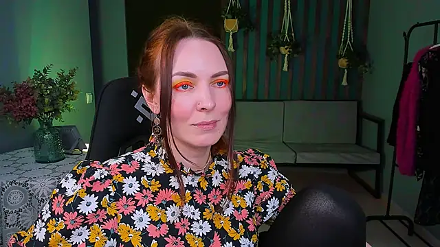 Snapshot of VandaRossi chatting on February 20, 2025, 3:30 pm VandaRossi online show from February 20, 2025, 3:30 pm