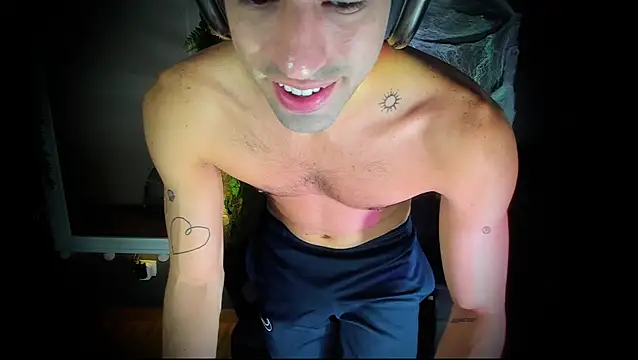 newjeff online show from November 4, 2025, 12:21 am