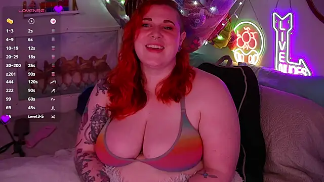 opalreigning online show from March 22, 2026, 9:02 am