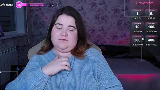 Snapshot of Estelle_Hicks chatting on October 21, 2025, 6:19 pm Estelle Hicks online show from October 21, 2025, 6:19 pm