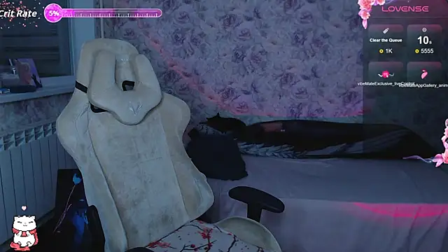 Snapshot of Estelle_Hicks chatting on October 31, 2025, 6:09 pm Estelle Hicks online show from October 31, 2025, 6:09 pm