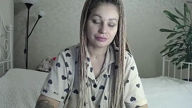 Snapshot of ShyEvaa chatting on November 2, 2025, 3:36 pm ShyEvaa online show from November 2, 2025, 3:36 pm