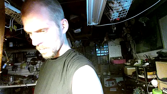 mrwinsalot88 online show from October 17, 2025, 5:54 am