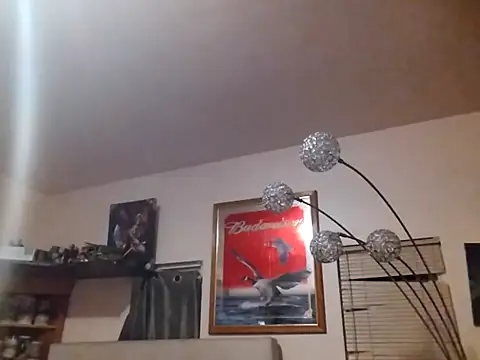 mrwinsalot88 online show from October 20, 2025, 2:34 am