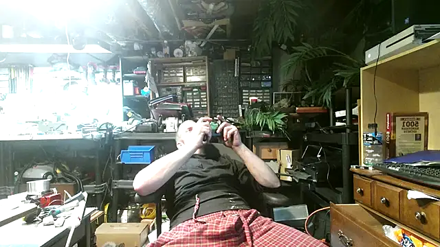 mrwinsalot88 online show from November 2, 2025, 5:04 pm