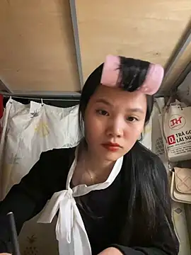 Snapshot of Be-MyMy chatting on February 7, 2025, 10:19 am Be-MyMy online show from February 7, 2025, 10:19 am