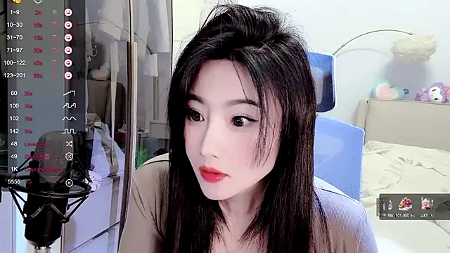 FeiFei-babe online show from January 13, 2025, 2:21 pm