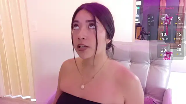 Snapshot of Susy_thomson chatting on October 2, 2025, 4:47 pm Susy thomson online show from October 2, 2025, 4:47 pm