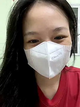 minmin2kk5 online show from October 6, 2025, 1:47 am