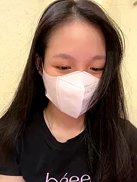 minmin2kk5 online show from October 15, 2025, 2:39 pm