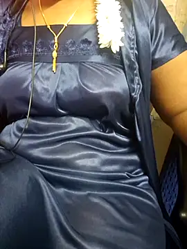 Snapshot of Janavi-janu chatting on October 28, 2025, 8:11 pm Janavi-janu online show from October 28, 2025, 8:11 pm