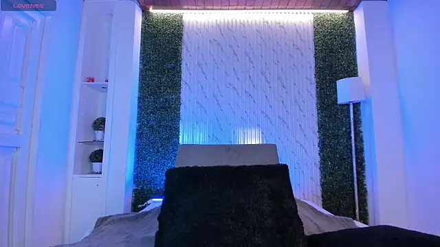 Snapshot of violet_scott chatting on September 11, 2025, 10:48 am violet scott online show from September 11, 2025, 10:48 am