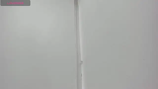 Cherllynn online show from October 21, 2025, 3:35 pm