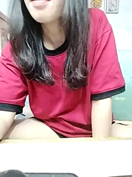 cream1299 online show from November 24, 2025, 12:05 pm