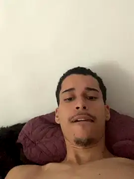 Snapshot of predador762 chatting on November 24, 2025, 6:07 pm predador762 online show from November 24, 2025, 6:07 pm