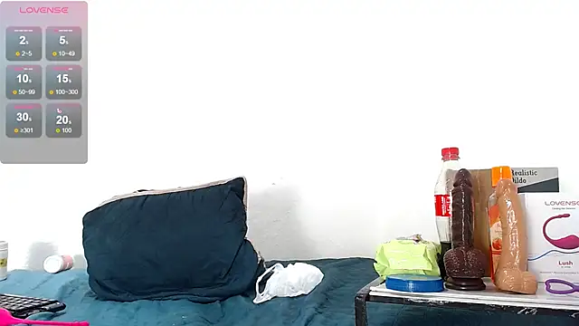 Snapshot of camilavagina24 chatting on December 15, 2024, 7:10 pm camilavagina24 online show from December 15, 2024, 7:10 pm