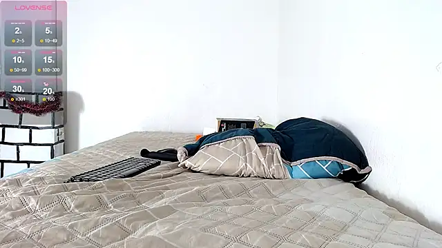 Snapshot of camilavagina24 chatting on January 6, 2025, 6:10 pm camilavagina24 online show from January 6, 2025, 6:10 pm