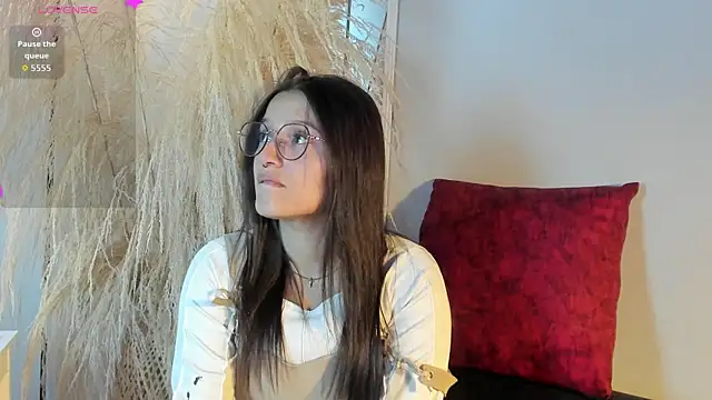 Elecktra sweet online show from April 8, 2026, 7:14 pm