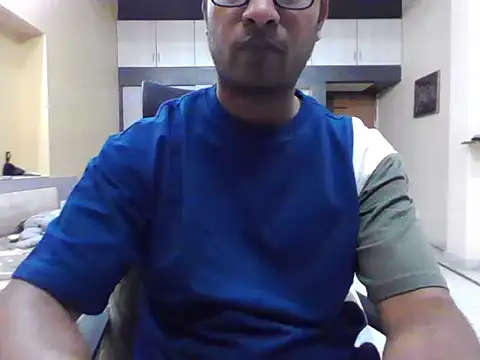 Daddy HA online show from March 25, 2026, 6:03 pm