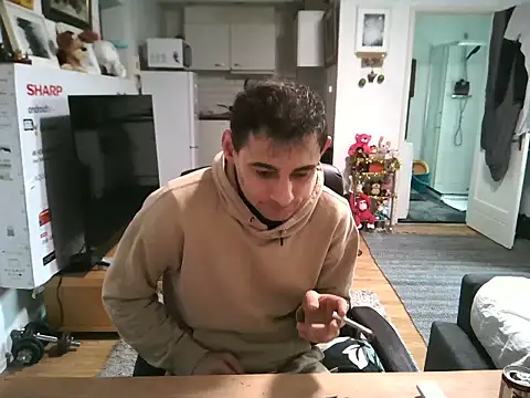 mihaimichael online show from October 27, 2025, 12:09 pm