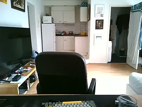 mihaimichael online show from June 30, 2026, 12:06 pm