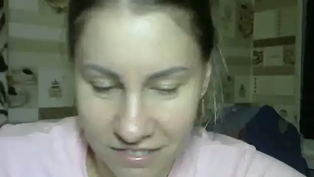 Snapshot of TherestlessKitty chatting on October 8, 2025, 10:18 pm TherestlessKitty online show from October 8, 2025, 10:18 pm